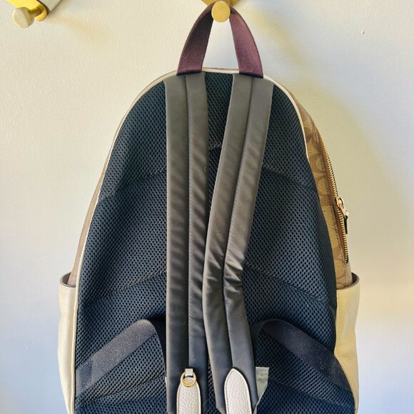 Coach Large Court Backpack In Signature Canvas, NWOT - Picture 6 of 8